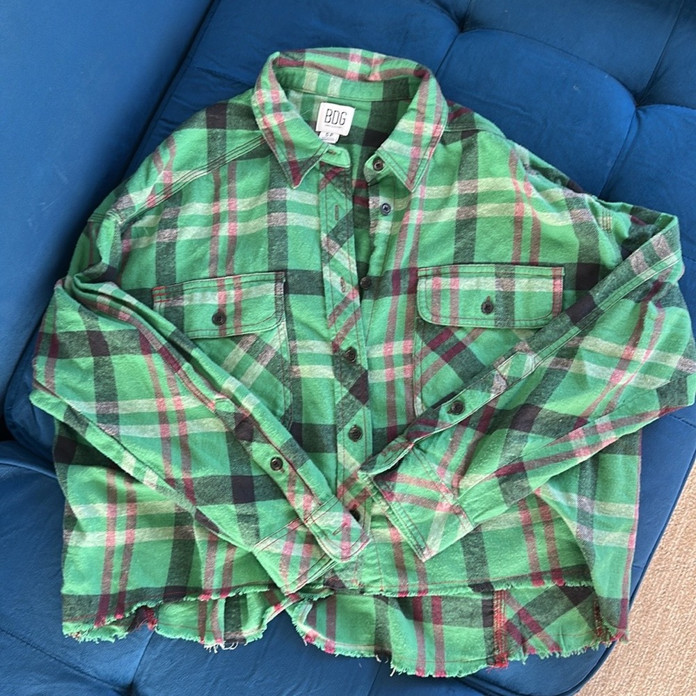 NWOT Green Plaid Button-Up Flannel Shirt